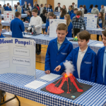 Feiras de ciências bem estruturadas estimulam protagonismo e investigação, reforça Sérgio Bento De Araújo.