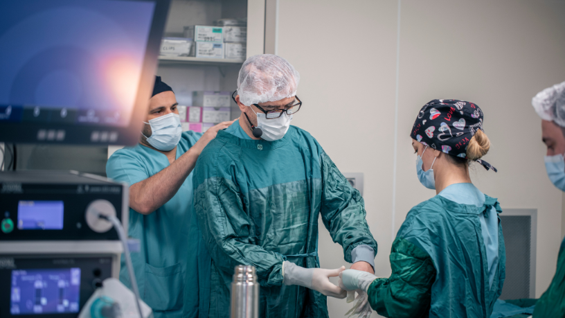 A cirurgia plástica busca equilíbrio entre autoestima, funcionalidade e qualidade de vida, ressalta Dr. Haeckel Cabral.